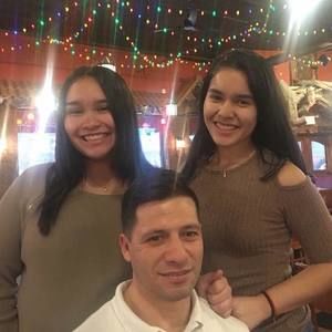 Meet your Posher, Jose